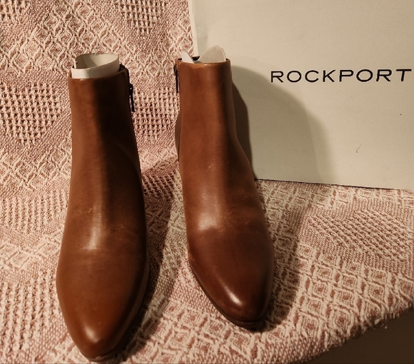 Rockport Camdyn Bootie Tan Women's Size 10 New In Box - Picture 2 of 15